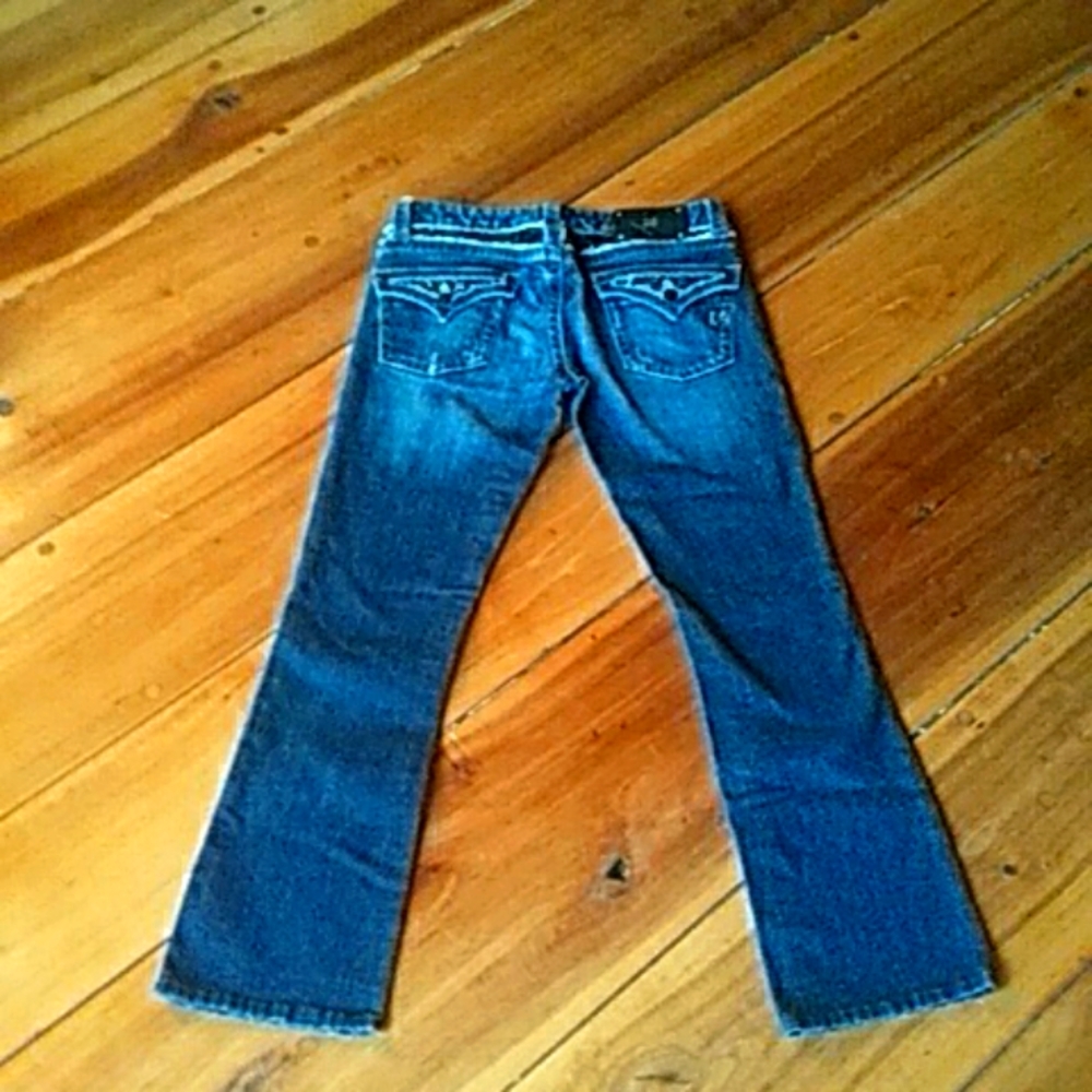 D9 Jeans.